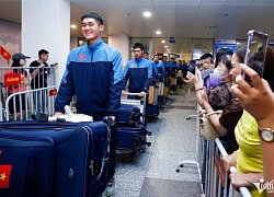 68 quân nhân duyệt binh từ Nga về Việt Nam trong vòng tay người thân và đồng đội