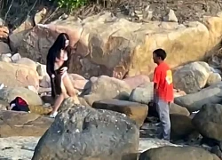 Bắt quả tang kẻ có hành vi biến thái trước mặt các cô gái ở biển Nha Trang
