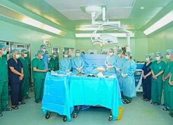Cuộc điện thoại ngắn ngủi của con dâu với bố mẹ chồng hồi sinh nhiều số phận