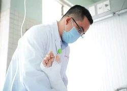 Ô tô chở đoàn hành hương 24 người gặp tai nạn, nhiều nạn nhân cấp cứu