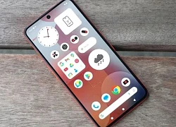 Smartphone cấu hình tốt, chống nước, khả năng tùy biến đa dạng, giá 'hạt dẻ'
