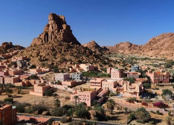 Thị trấn ốc đảo của Maroc ẩn giấu vẻ đẹp khó kiếm tìm