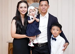Tiểu thư Hà thành 10 năm lấy chồng cầu thủ: Về quê đảm đang bếp núc, lên phố "dát" đồ hiệu sang chảnh đầy người