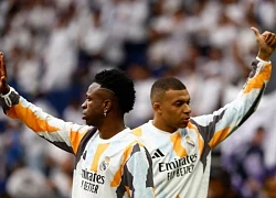 Vinicius và cú bắt tay trăm triệu euro với Real Madrid