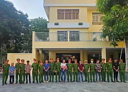 Bắt tạm giam thêm 34 bị can trong đường dây buôn lậu xăng dầu "khủng"