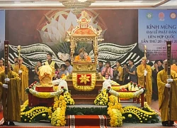 Cận cảnh xá lợi Phật tại chùa Quán Sứ