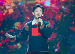 Chàng trai gây tranh luận sôi nổi khi hát giống Quang Dũng
