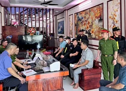 Khai thác cát, sỏi tại lòng sông Chảy bán kiếm lời