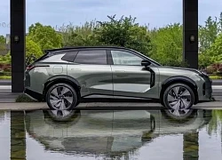 Đại lý nhận cọc đối thủ mới của Hyundai Santa Fe, Ford Everest, công suất 585 mã lực