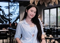 Lộ ảnh Văn Hậu cùng vợ đi chọn nội thất cho căn biệt thự chục tỷ, nhan sắc tiểu thư Doãn Hải My gây sốt