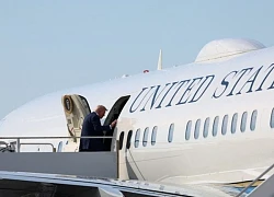 Người ủng hộ ông Trump cũng phản đối món quà máy bay Boeing từ Qatar