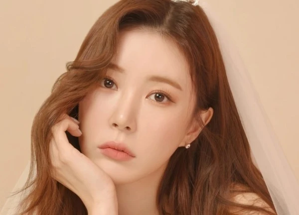Sao nữ đình đám hé lộ mặt tối "tài trợ" trong showbiz: Lên đến 1,6 tỷ đồng cho 3 tiếng gặp gỡ riêng tư?