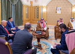 Tổng thống Trump nêu điều kiện bình thường hóa quan hệ với Syria