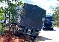 Tông xe liên hoàn trên quốc lộ ở Đắk Nông, 2 người tử vong