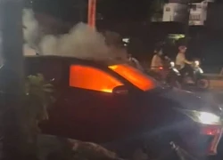 Truy tìm chủ sở hữu chiếc xe ô tô đâm xe máy rồi bốc cháy