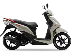Xe tay ga đẹp long lanh, siêu tiết kiệm xăng, giá 26,5 triệu đồng tại Việt Nam