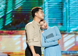 'Bóng hồng' trong ca khúc 'Tình đẹp mùa chôm chôm' của nhạc sĩ Giao Tiên là ai?