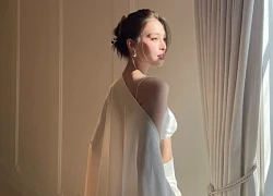 Hình ảnh hiếm thấy của NSND Trung Hiếu, hoa hậu Tiểu Vy gợi cảm