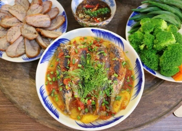 Hôm nay nấu gì: Đi làm về có mâm cơm này thưởng thức thì thật đã