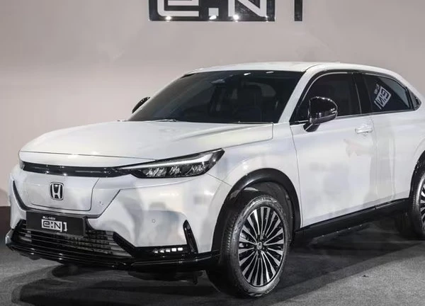 Honda ra mắt SUV hạng B công suất 201 mã lực, thiết kế đẹp, giá hơn 900 triệu đồng