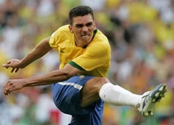 Huyền thoại bóng đá Brazil bị bỏng nặng