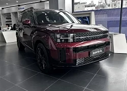 Hyundai Santa Fe giảm giá kỷ lục - gần 200 triệu đồng