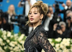 Lisa (BLACKPINK) "chặt đẹp" Met Gala 2025, Jennie bất ngờ thua 1 gương mặt mới toanh!