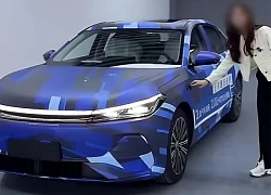 Lộ diện sedan hybrid mới của Geely, đi được hơn 2.100 km/lần sạc