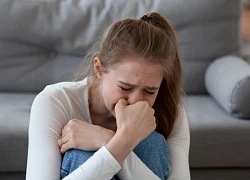 Ly hôn vì nghĩ chồng phản bội, đến khi anh qua đời tôi mới biết mình mới là kẻ có tội