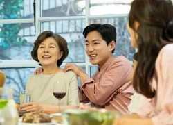 Mẹ chồng tương lai định sang tên sổ đỏ đất cho con trai trước khi cưới, nhưng bố anh nói một câu khiến tôi cũng có phần