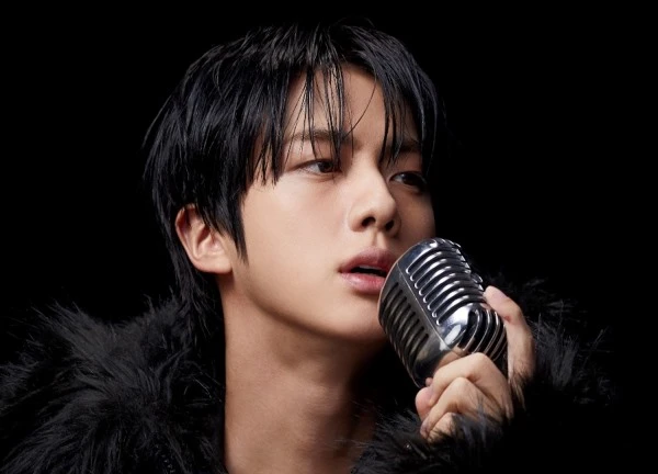 Nam ca sĩ Jin (nhóm BTS) ra mắt album solo thứ hai mang tên "Echo"