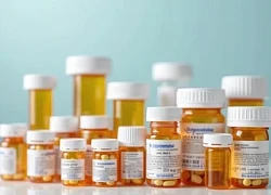 Những rủi ro ít người biết khi dùng vitamin tổng hợp
