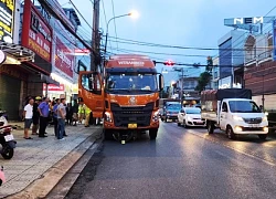 Tạm giữ hình sự tài xế dừng xe rút tiền gây tai nạn chết người