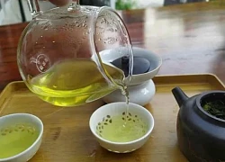 Trà đen và trà xanh: Lựa chọn nào tốt hơn cho sức khỏe?