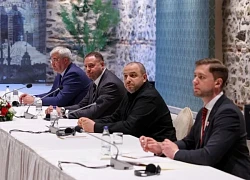 Ukraine sẵn sàng ngừng bắn vô điều kiện