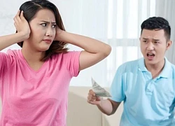 Bạn trai đòi tôi hàng tháng chuyển lương vào tài khoản để... anh giữ hộ