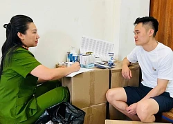 Cảnh sát công bố hình ảnh thực phẩm chức năng giả của vợ chồng dược sĩ Hà Nội