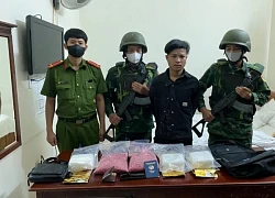 Đột kích khách sạn, tóm gọn người nước ngoài cùng lượng lớn ma túy