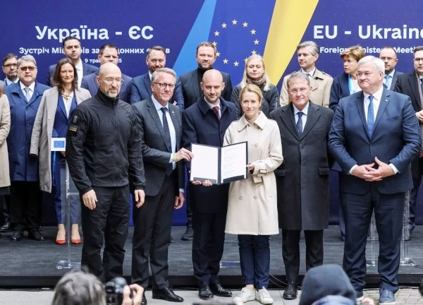 "Giải mã" gói trừng phạt thứ 17 của EU đối với Nga