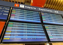 Hệ thống kiểm soát không lưu sân bay Paris gặp sự cố, khủng hoảng kéo dài