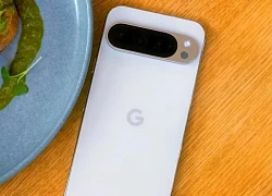 iPhone 16 Pro Max đấu Pixel 10 Pro XL: 'Thành trì' Apple có sụp đổ?