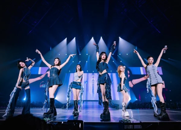 Nhóm nữ "cướp hit" của BLACKPINK, đến câu khẩu hiệu cũng mất?