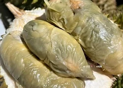 Sầu riêng nhìn như nhũn chảy nước mốc xanh, bán giá sốc 700.000 đồng/kg
