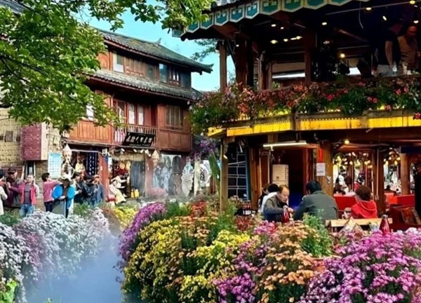 Trung Quốc: Quán cà phê làng nở rộ thúc đẩy du lịch nông thôn