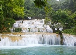 Vẻ đẹp 'mê hoặc' của thác 'chín bậc tình yêu'