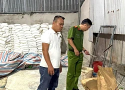 Đột kích xưởng phân bón hoạt động 'chui', nhập nguyên liệu từ Trung Quốc