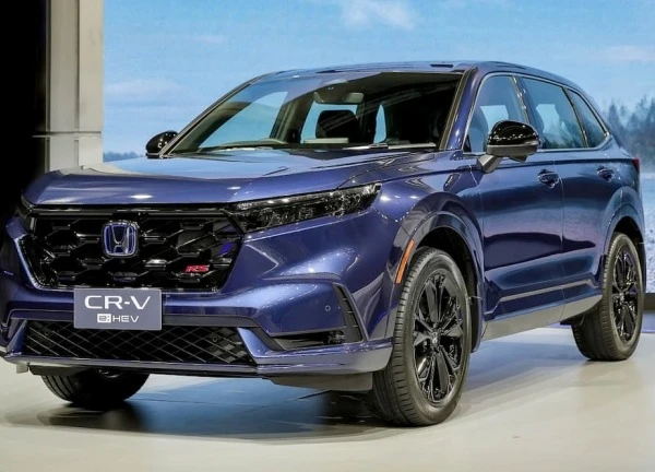 Honda sẽ cắt giảm 30% ngân sách đầu tư cho xe điện