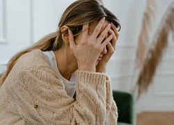 Mẹ kế cho con riêng đi chơi xa, bị chồng mắng là đàn bà dễ dãi, vô tâm
