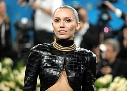 Miley Cyrus có nguy cơ bị hỏng giọng hát