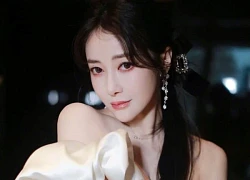 Nữ thần cổ trang bị bạn trai tung ảnh nóng chấn động, nay có cái kết bất ngờ bên "hồng hài nhi"